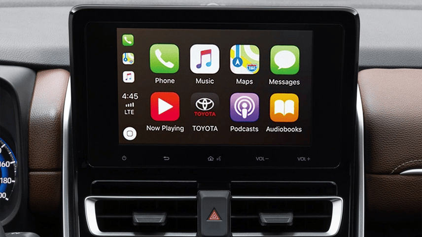 شاشة لمس مع نظام Apple CarPlay 